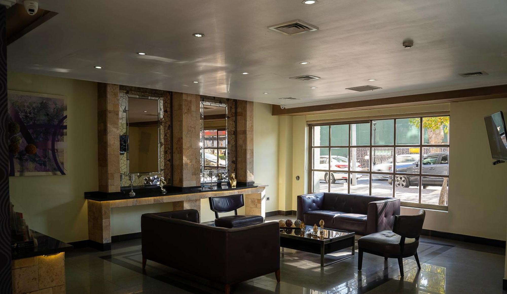 Infinity Park Hotel Santiago Exterior photo